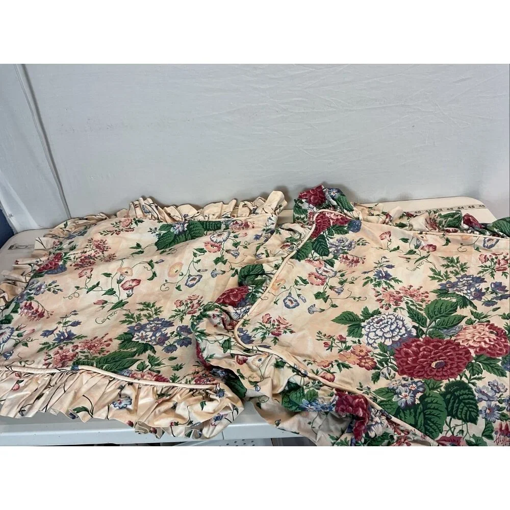 VTG Waverly Lafayette Schumacher oversized floral‎  Ruffled Pillow Shams 38 x 25